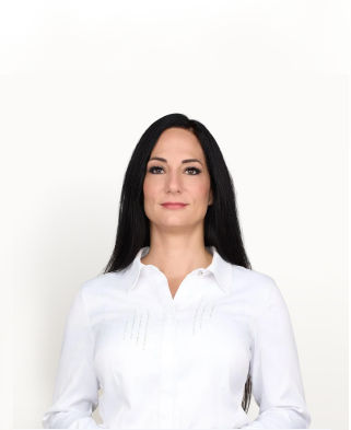 Dr. Barna-Szabó Tímea